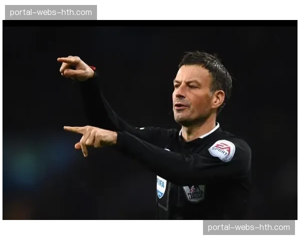 前英超名哨克拉滕伯格评论本月争议判罚,支持裁判最终决定。 前英超名哨克拉滕伯格评论本月争议判罚,支持裁判最终决定。