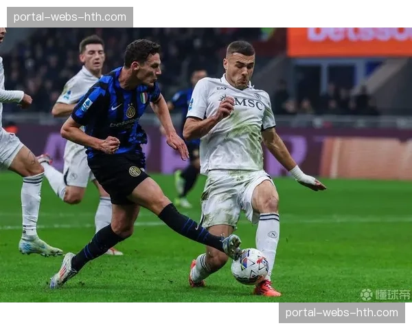 意甲联盟四月会议:讨论下赛季是否增加常规替补名额至五人 意甲联盟四月会议:讨论下赛季是否增加常规替补名额至五人